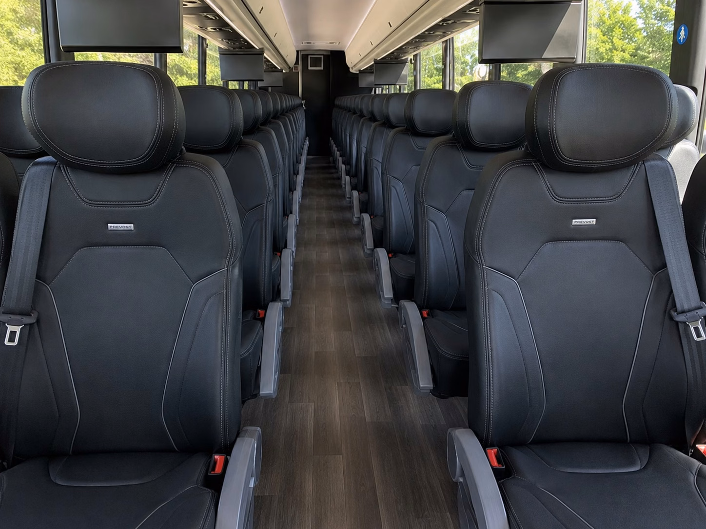 finger lakes vineyard wedding transportation from rochester