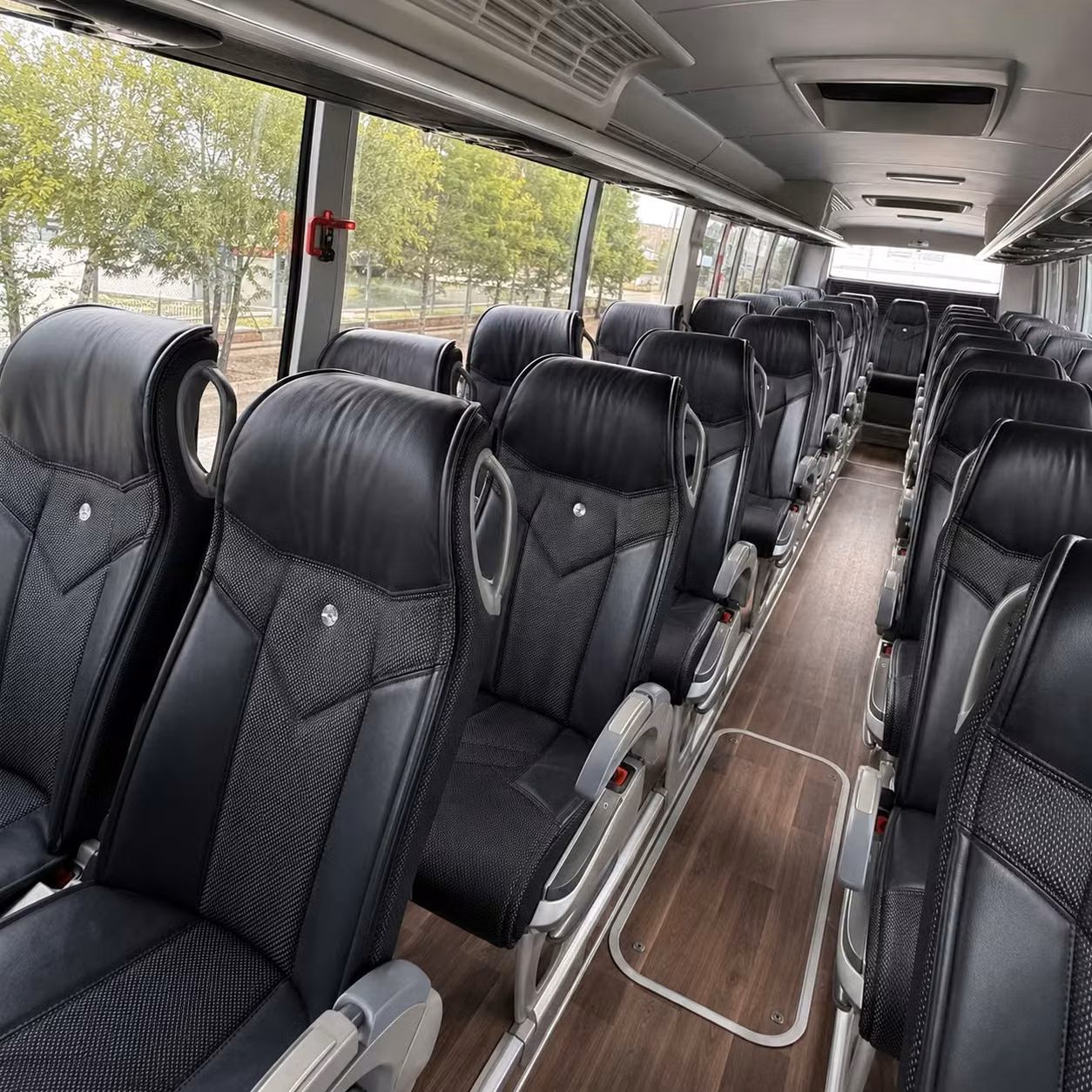 rochester charter bus hero 2