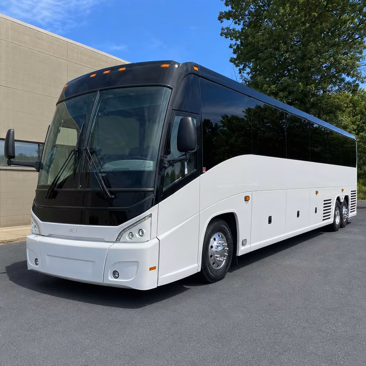 rochester groups heading to new york city have a smarter way to travel